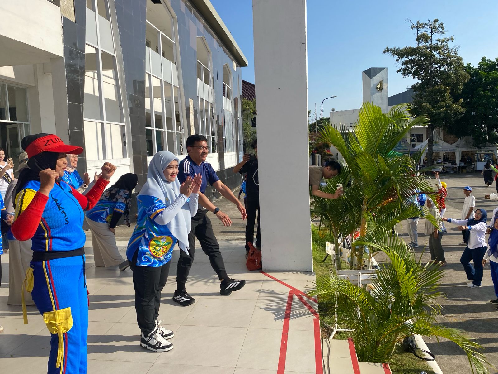 Ribuan Warga Antusias Ikuti Senam Bersama Siti Farida