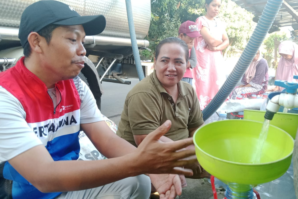 Krisis Air Bersih di Indramayu, 700 Lebih KK di Balongan Andalkan Pasokan Air Tangki