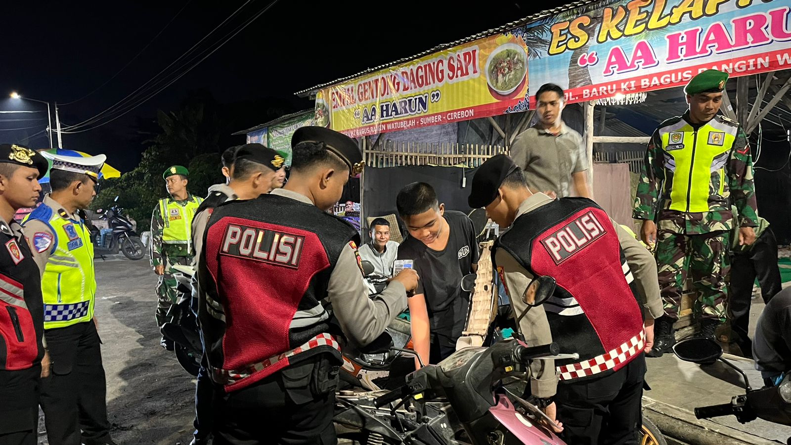 Bulan Ramadan, Polresta Cirebon KRYD Patroli Skala Besar