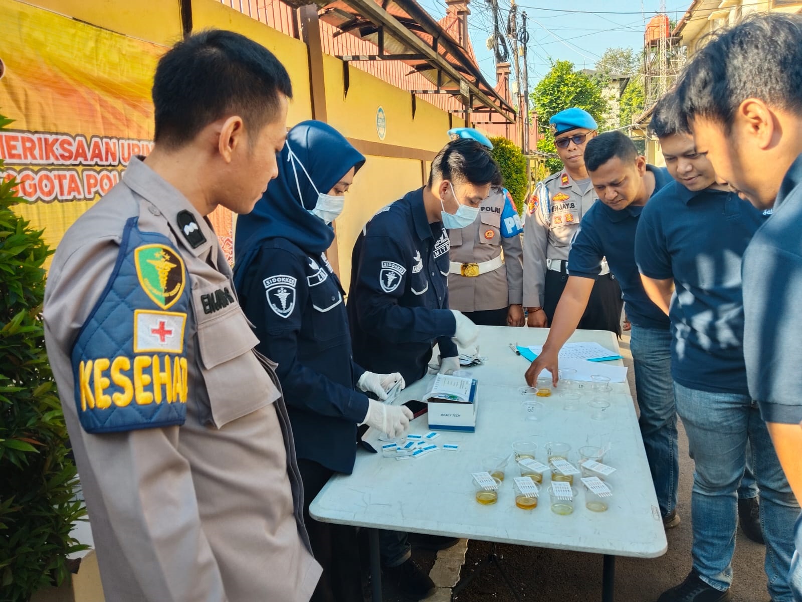 Mendadak, Puluhan Personel Polresta Cirebon Jalani Tes Urine, Ini Hasilnya
