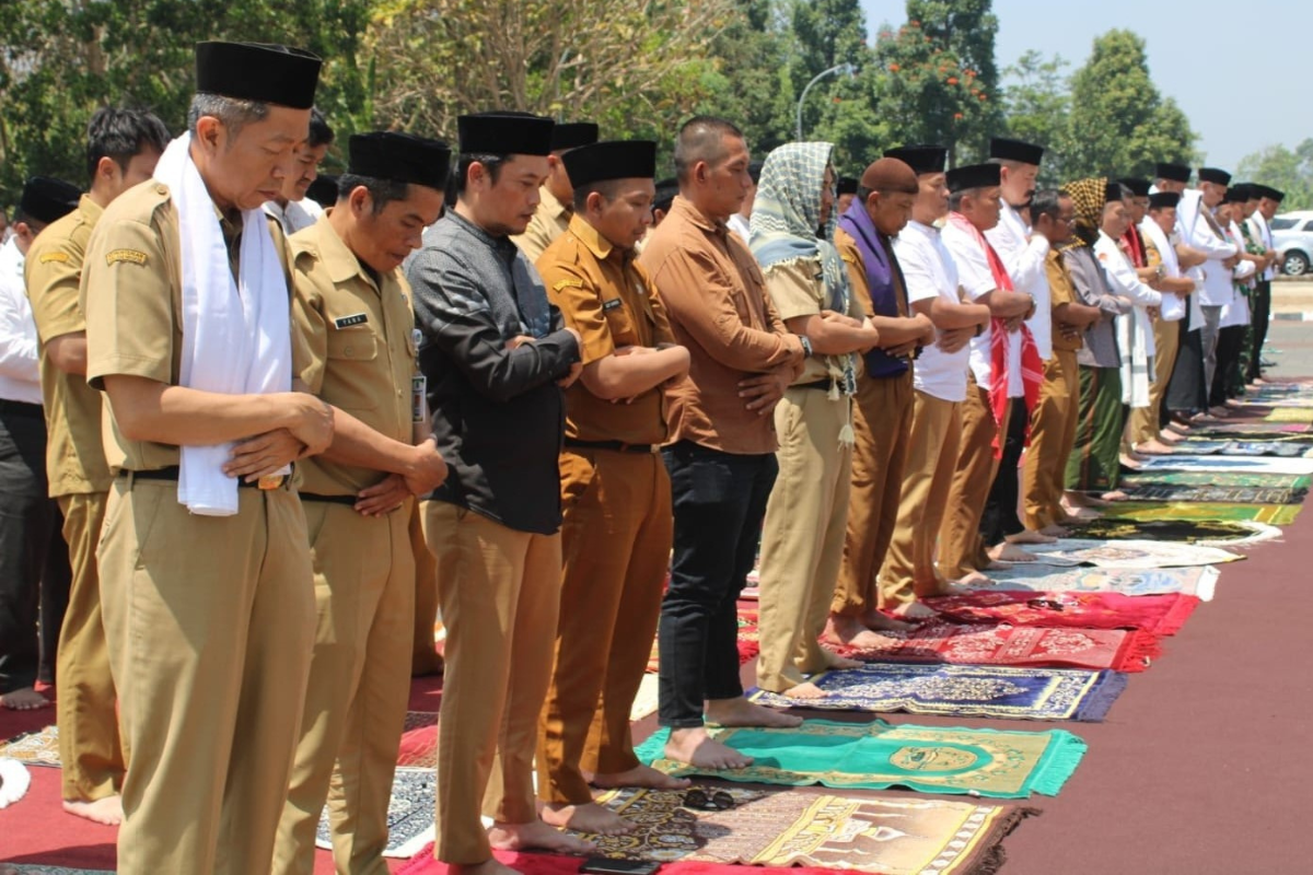 Pemkab Kuningan Gelar Salat Istisqa, Hadapi Kekeringan dan Ancaman Kebakaran