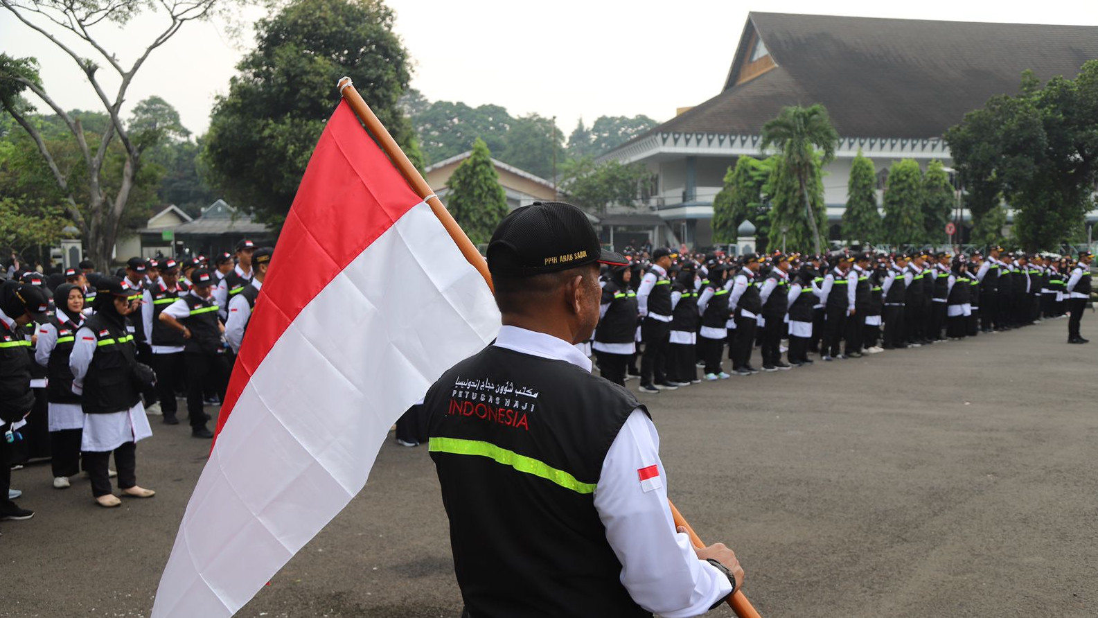 489 Petugas PPIH Terbang ke Saudi Siap Sambut Jemaah Haji Indonesia