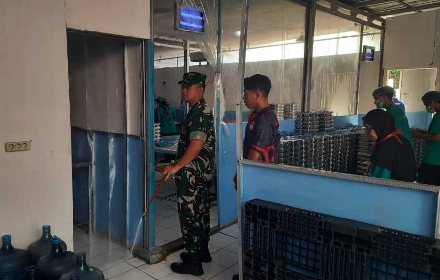 Sidak Dapur SPPG: Dandim 0614 Kota Cirebon Ingatkan Pentingnya Standar Kebersihan