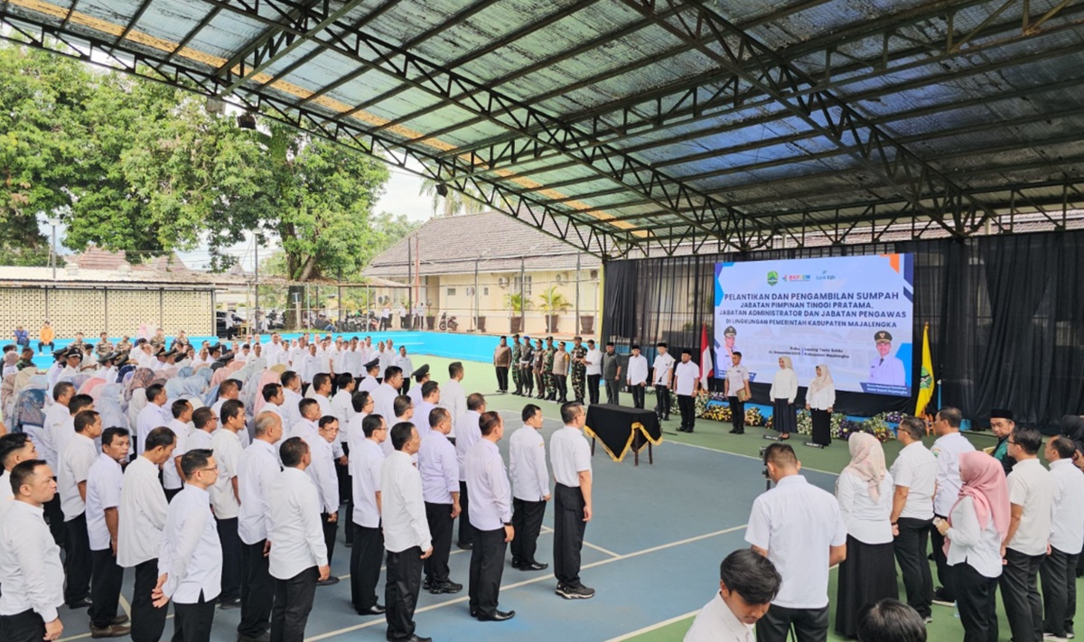 Akhir Tahun Bupati Eman Bikin Kejutan! 166 Pejabat Majalengka Dirotasi Sekaligus