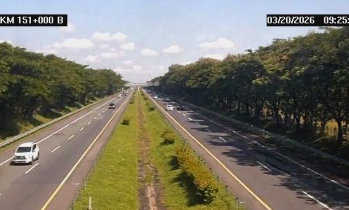 Arus Mudik H-1 Lebaran 2026: One Way Masih Berlaku di Tol Cipali, Lalu Lintas Lancar