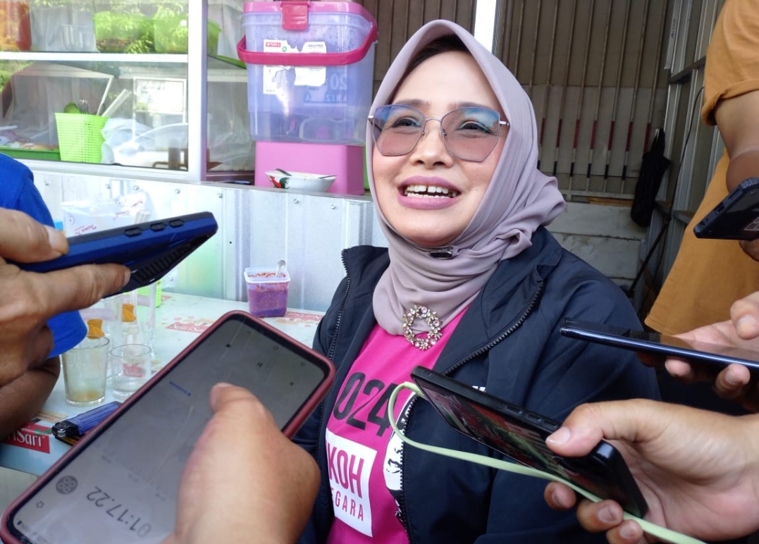 Fitria Pamungkaswati Sambangi Bawaslu Kota Cirebon, Ada Apa Ya?