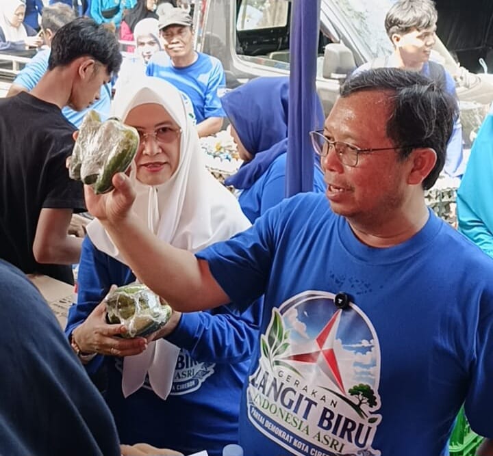 Partai Demokrat Gelar GPM di Cirebon, 3.000 Paket Sembako Diserbu Warga