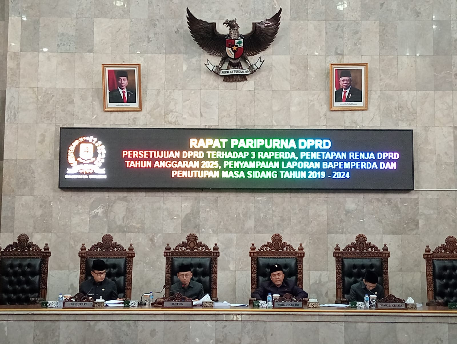 DPRD Kabupaten Cirebon Tutup Masa Sidang Tahun 2023-2024