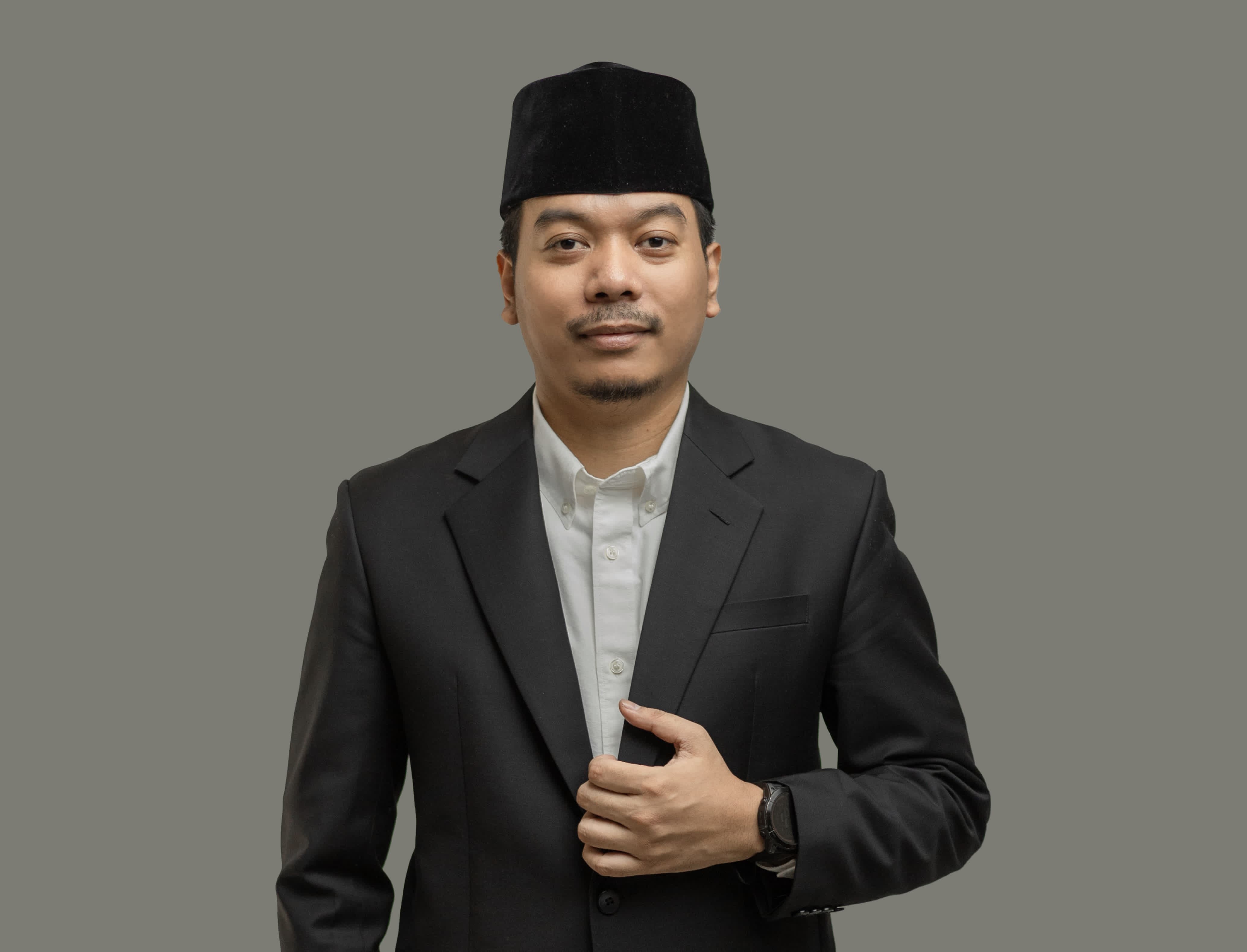 Langkah Panjang Gus Abe: Dari Pesantren ke Waskita Karya dan Dunia Internasional