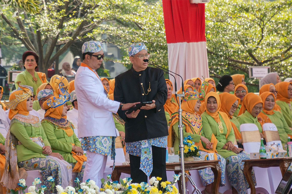 HUT ke-78 Jawa Barat, bjb Berikan Apresiasi ke Nasabah, Nasabah Setia 2023 Dapatkan Ini