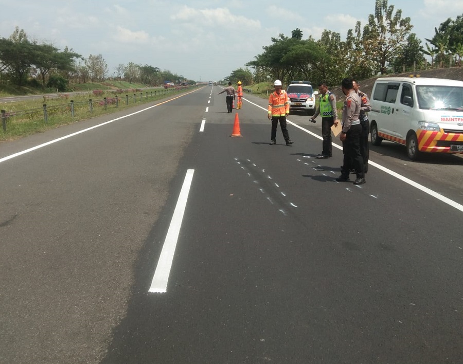 UPDATE: Kecelakaan di Tol Cikopo Palimanan Km 136 Indramayu: Pengemudi Diduga Mengantuk