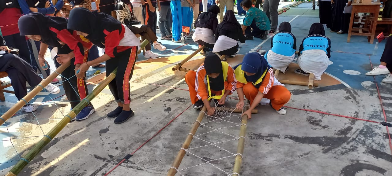 SMA Islam Al Azhar 5 Cirebon Tuan Rumah Kompetisi PMR Se-Wilayah III Cirebon 