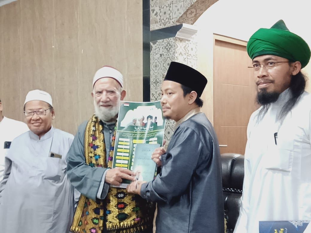 Ponpes Abu Manshur Terima Kunjungan Maha Guru Madzhab Syafii Mesir