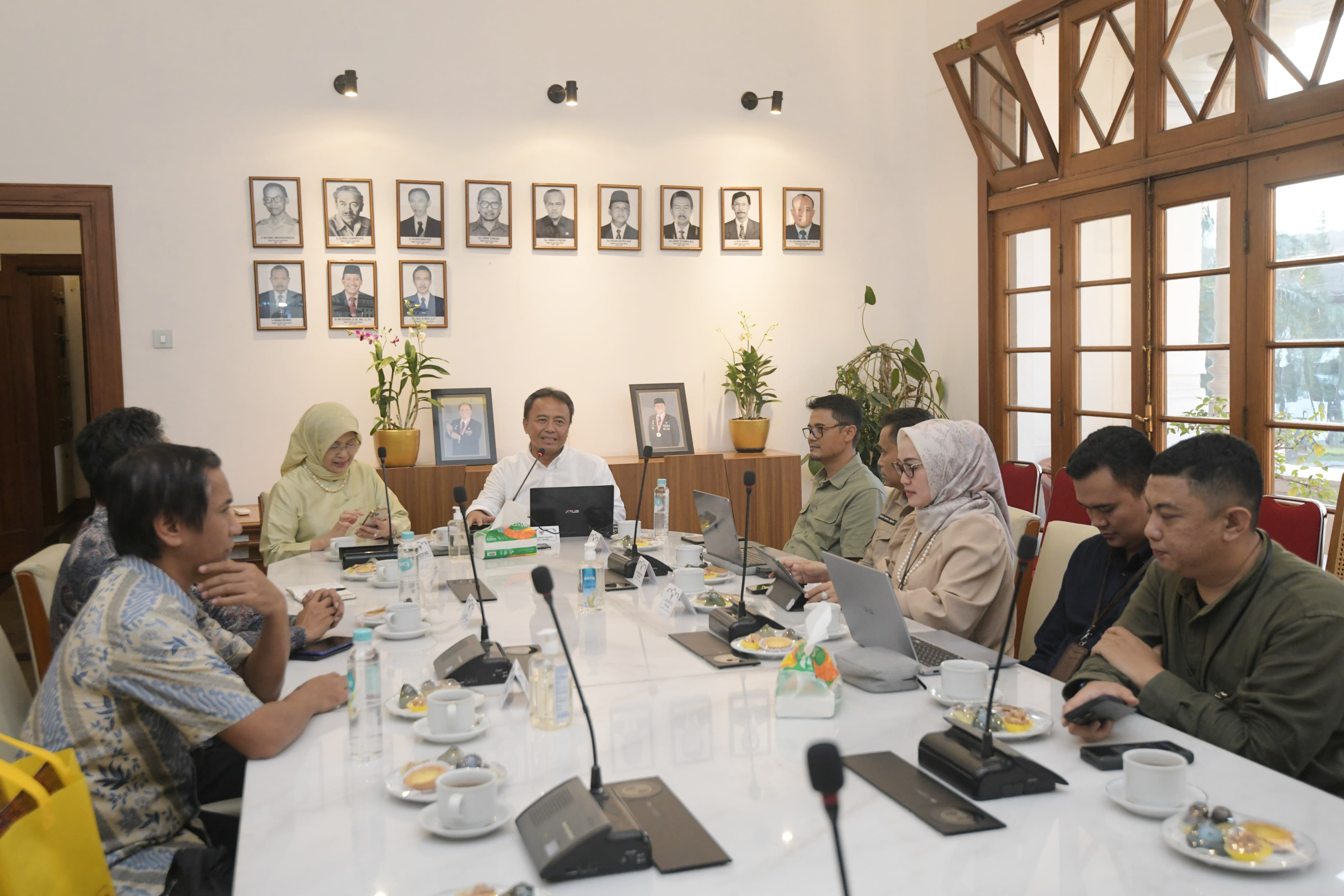 Sekda Herman Suryatman Bertemu Rektor Unpad Bahas Berbagai Persoalan dan Tantangan di Jabar  