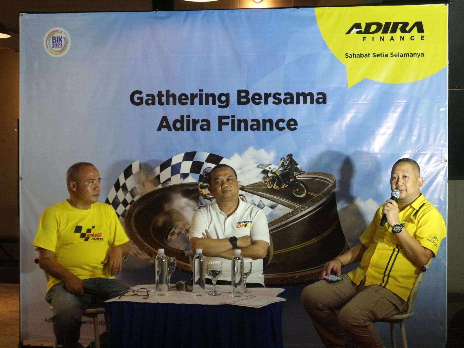 Pelanggan Adira Finance Cirebon Bisa Nonton Langsung MotoGP di Mandalika, Begini Caranya