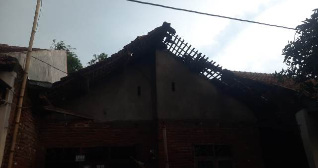 Angin Puting Beliung Terjang Pasaleman, 7 Rumah Terdampak, Kuwu: Dinas Terkait Harus Turun