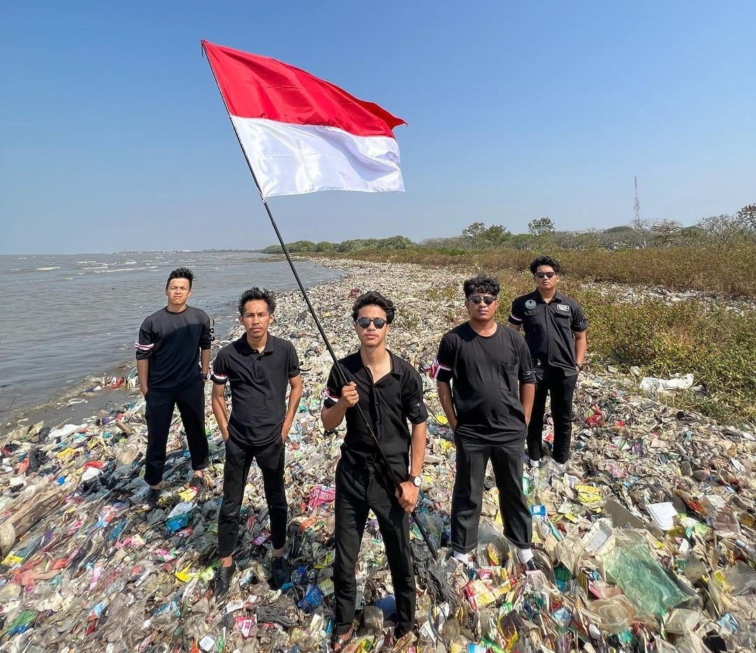 Pandawara Group akan Mega Clean Up di Pantai Cirebon, Siapa Mau Gabung?