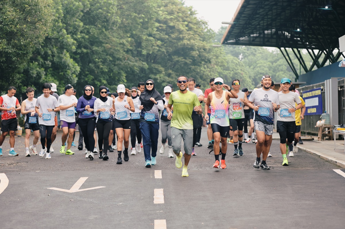 Ridwan Tuntaskan Lari 100 KM 24 Jam di Stadion Bima, Nyaris Menyerah karena Cuaca Ekstrem