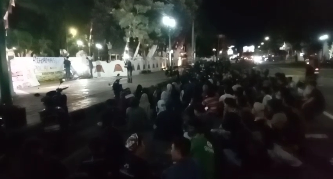 Malam Ini, Mahasiswa UIN Siber Syekh Nurjati Cirebon Gelar Aksi Refleksi Atas Kematian Affan Kurniawan