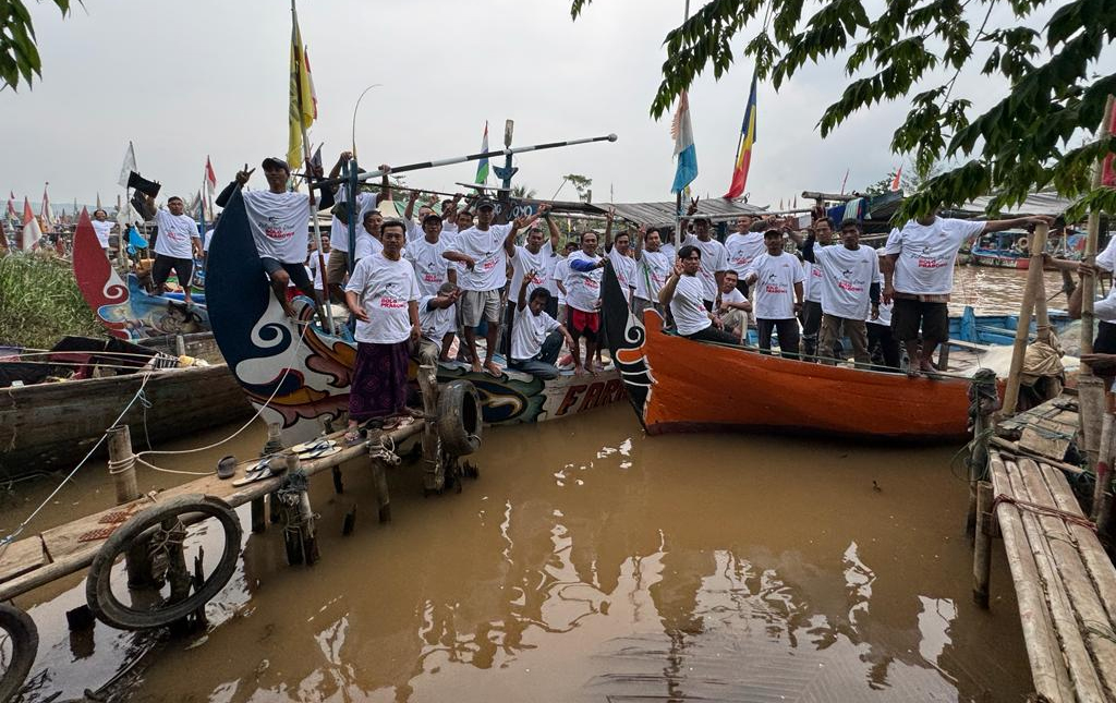 Prabowo - Gibran Dapat Dukungan dari Ratusan Nelayan Roban Timur Jateng 