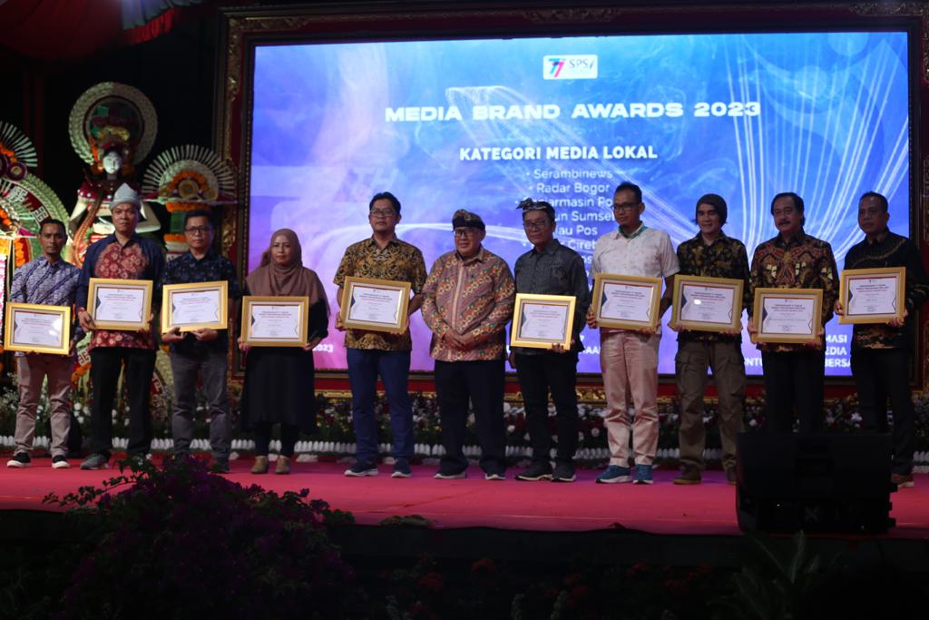 Radar Cirebon Raih Media Brand Awards 2023 dari SPS Pusat, Berhasil Kelola Brand di Platform Digital