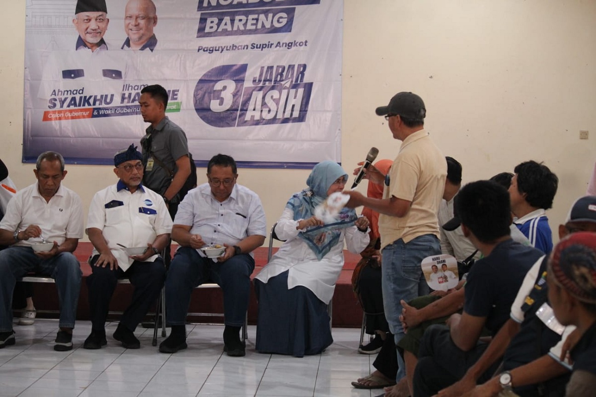 Soal Transportasi Publik, Syaikhu dan Haru Bicara Solusi Sambil Ngabubur Bareng Sopir Angkot 