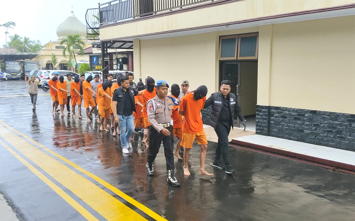 17 Tersangka Kasus Narkoba Ditangkap Polisi di Kuningan, 1 Perempuan