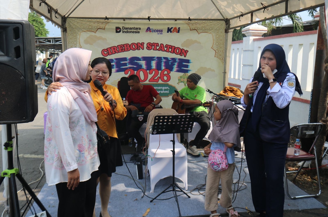 H+4 Arus Balik Lebaran 2026, Stasiun Cirebon Masih Padat, Ada Live Music!