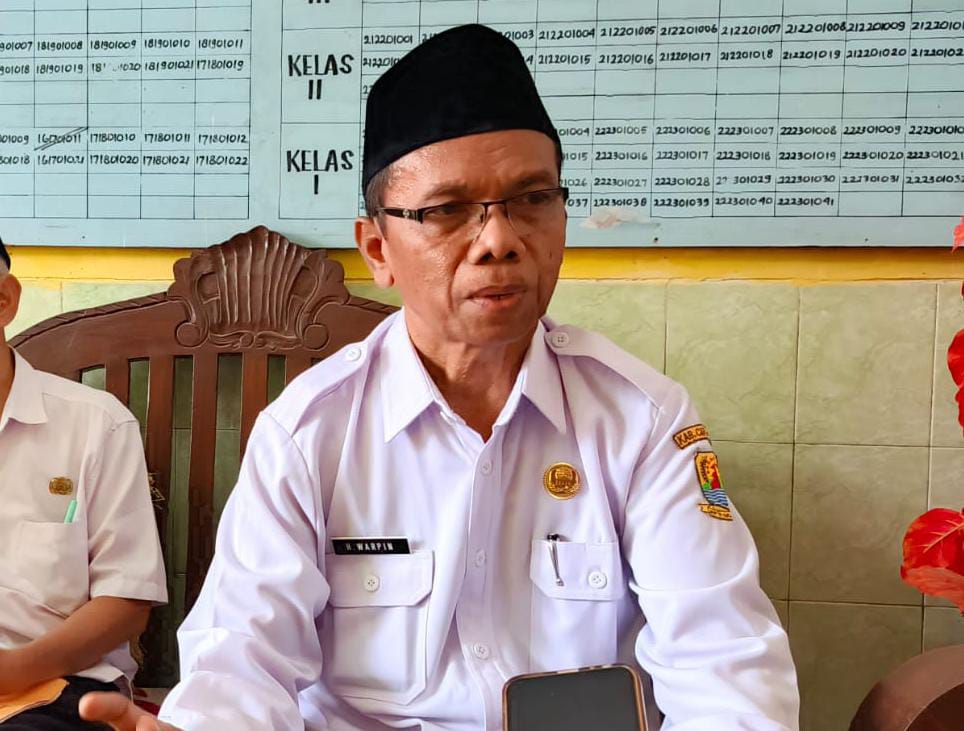 Korwilbidikcam Weru Angkat Bicara Perihal Puluhan Siswa Alami Pusing, Mual dan Muntah Usai Santap Menu MBG