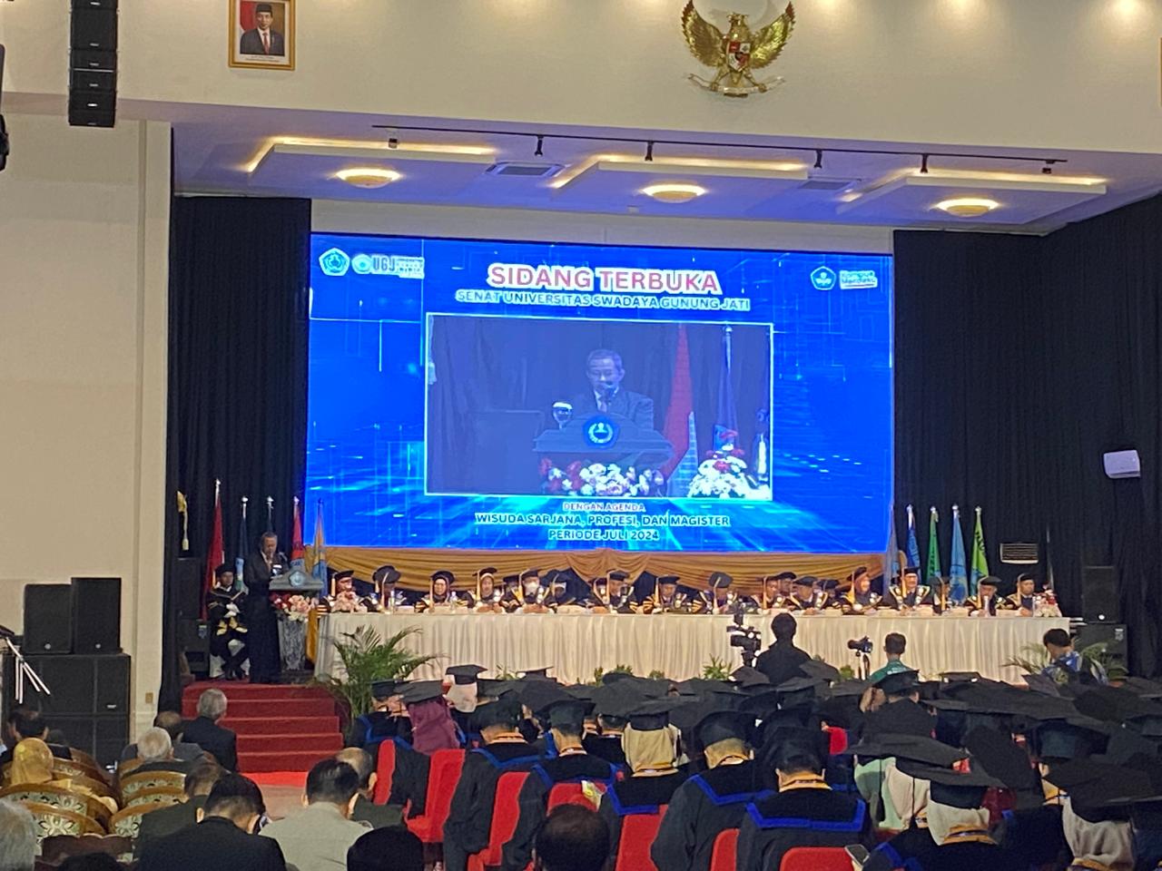 UGJ Mewisuda 1.100 Mahasiswa 