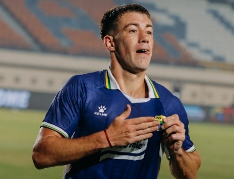 Tanpa Bobotoh, Persib Tetap Perkasa! Gol Peralta Antar Maung Bandung ke Fase Grup ACL 2