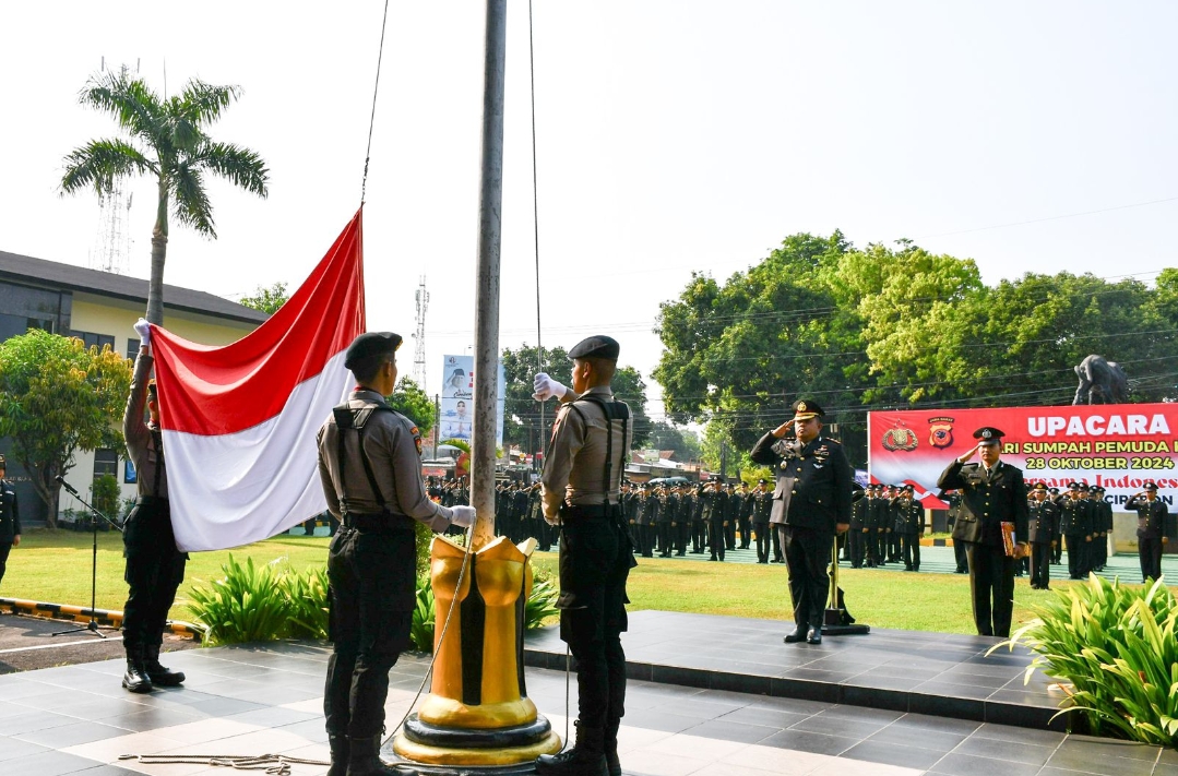 Polresta Cirebon Gelar Upacara Hari Sumpah Pemuda, Kapolresta: Tanamkan Cinta Tanah Air