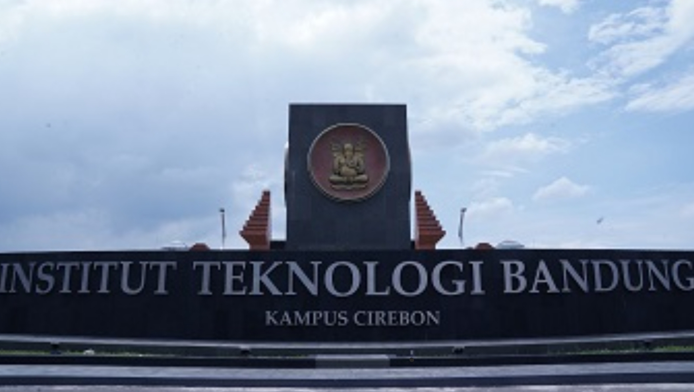 Tingkat Kesulitan Seleksi Masuk ITB, Kampus Cirebon Kemungkinan Lolos Lebih Besar, Jatinangor - Ganesa Berat