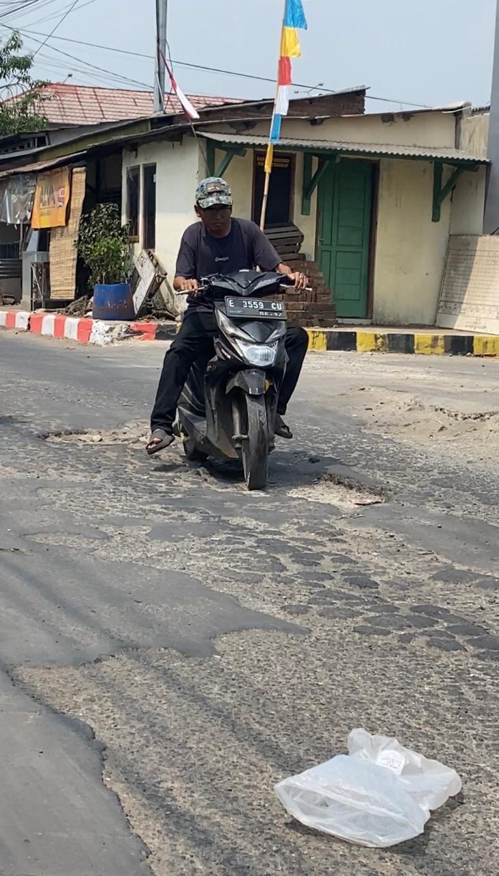 Kadis PUTR : Perbaikan Jalan Buyut Rencana  Tahun Ini 