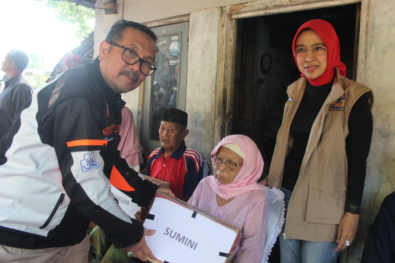 Bupati Imron Gelar 'Mubeng' Tinjau Langsung Kondisi Wilayah dan Masyarakat Kabupaten Cirebon 