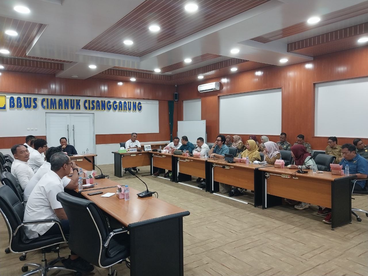 DPRD Kota Cirebon Pastikan Penataan dan Normalisasi Sungai Sukalila Berjalan Baik