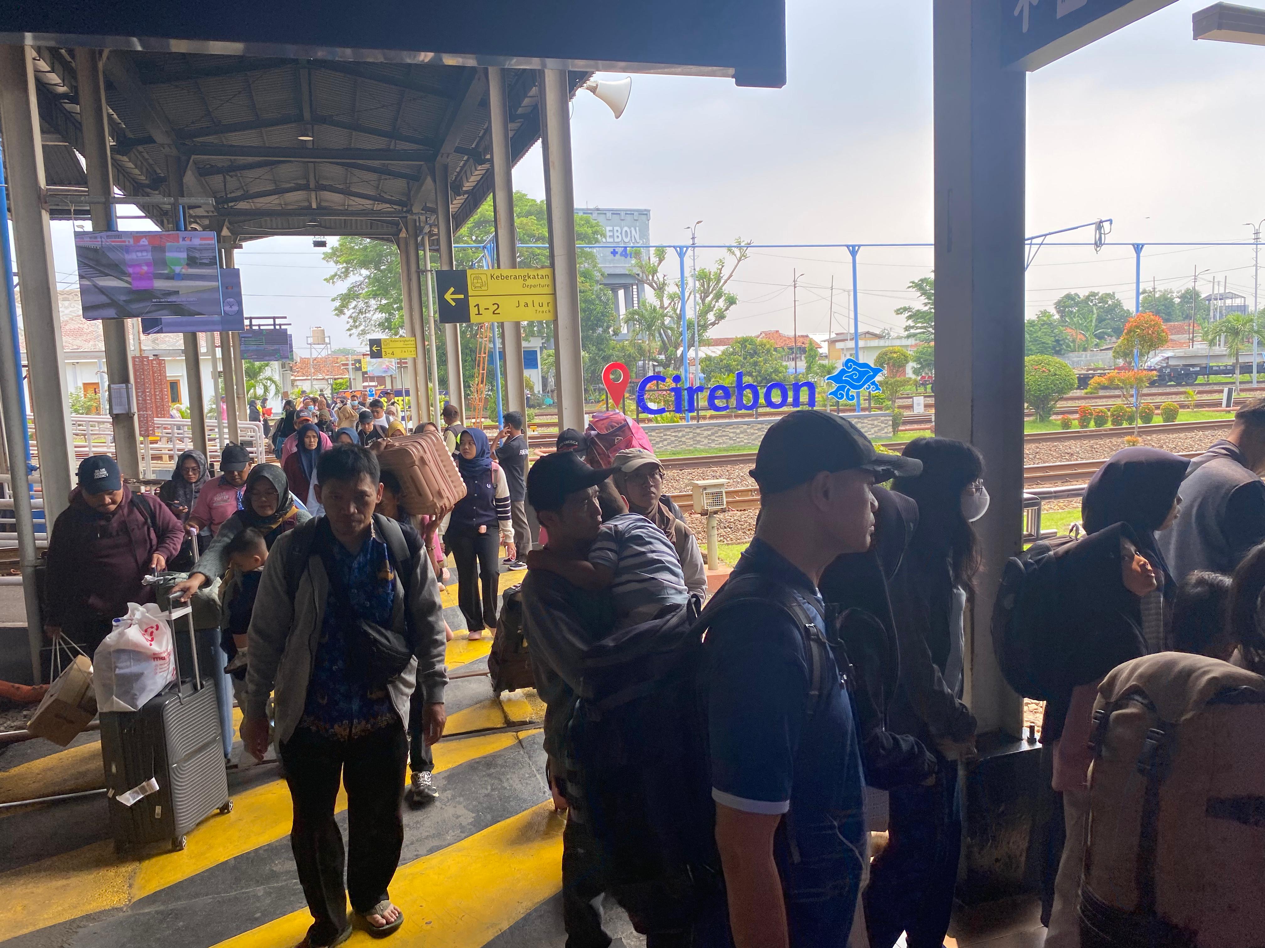Mobilitas Meningkat, Pelanggan KAI Daop 3 Cirebon Naik 5,43 Persen di Semester I 2026