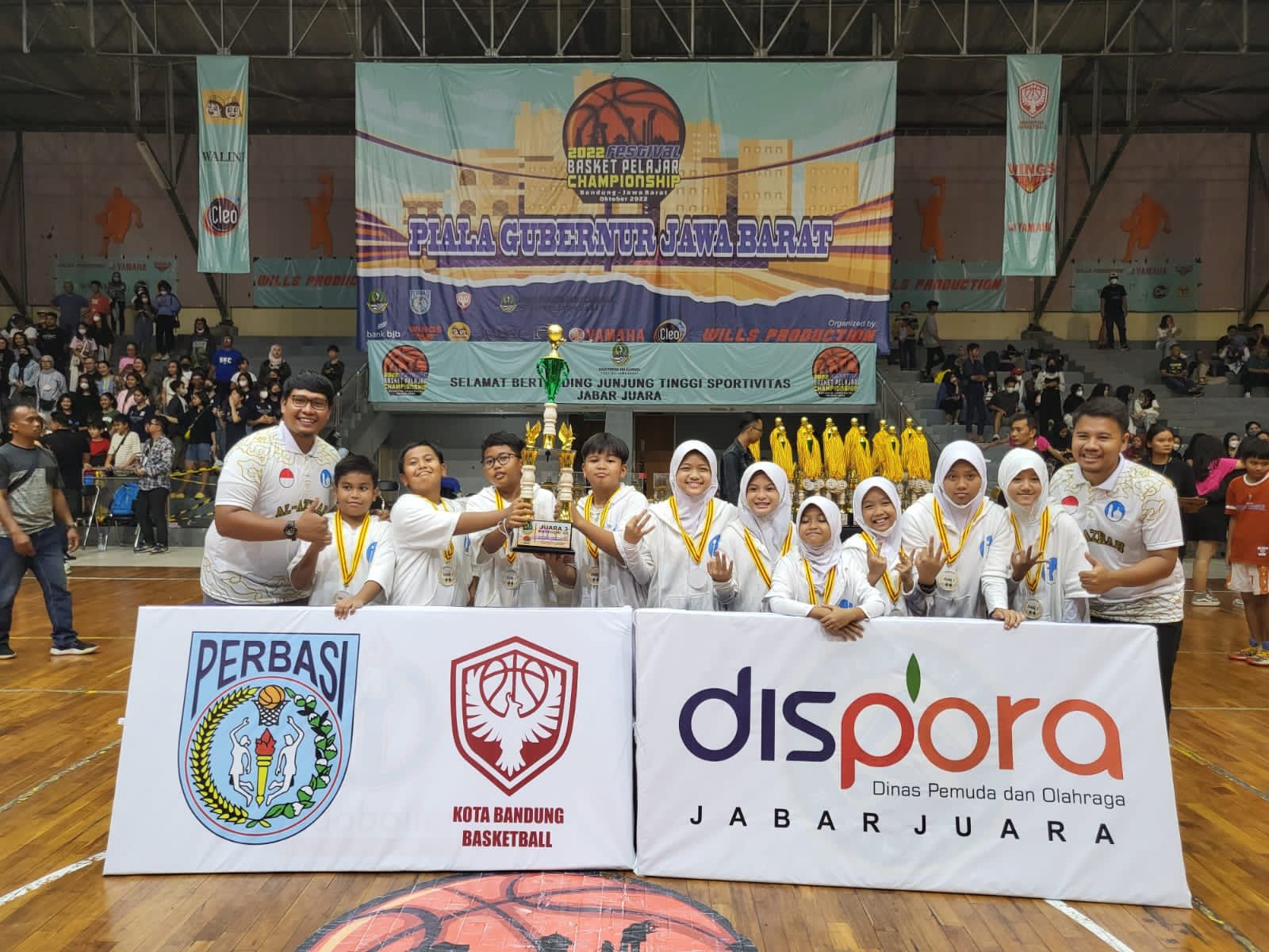 SDI Al-Azhar 3 Raih Juara Tiga Kejurnas Bandung Basket Pelajar Championship