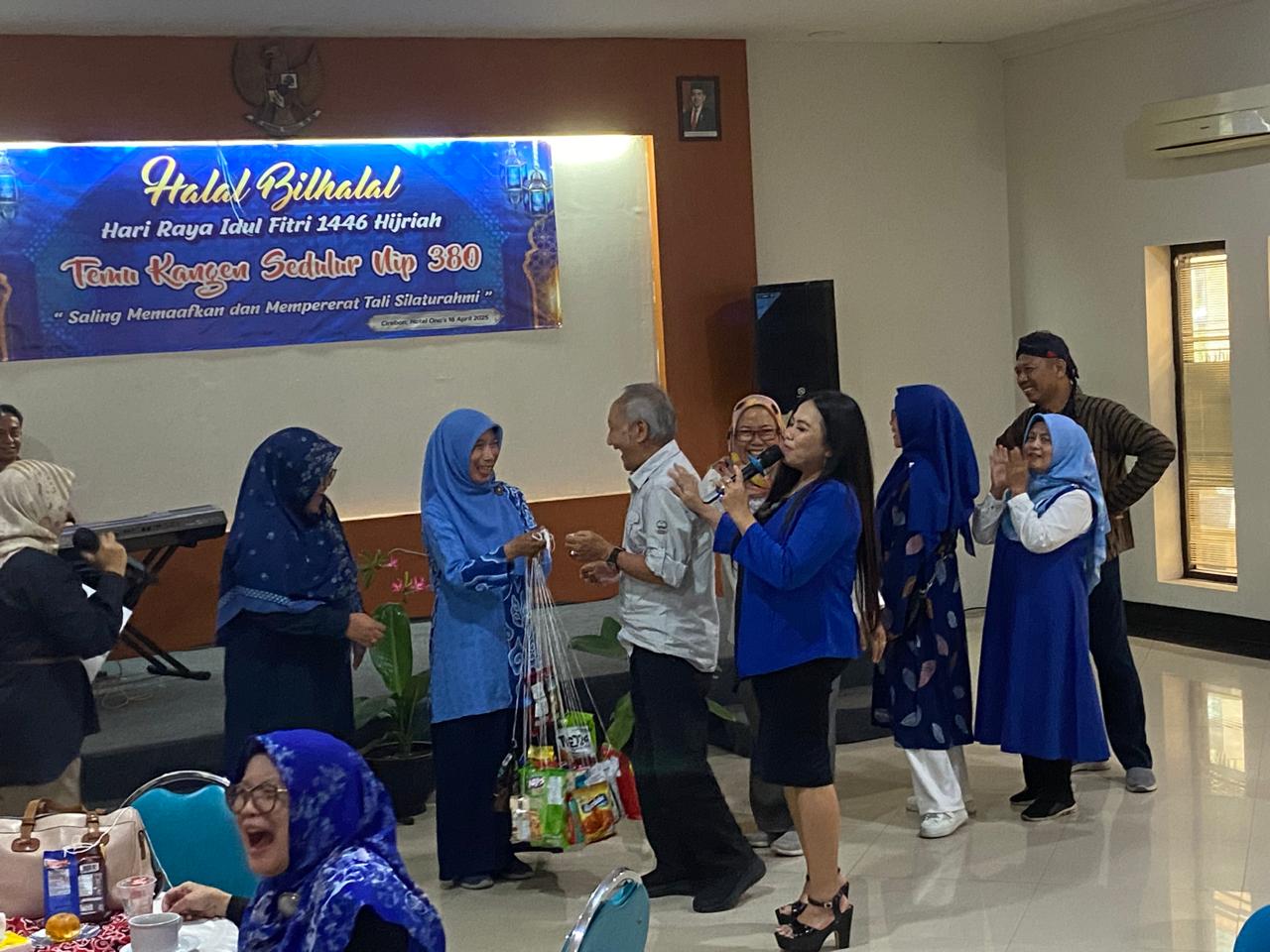 Keseruan Halal Bihalal Temu Sedulur NIP 380