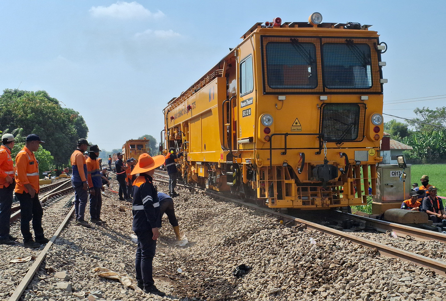 Penyebab Anjloknya KA Argo Bromo Anggrek di Subang