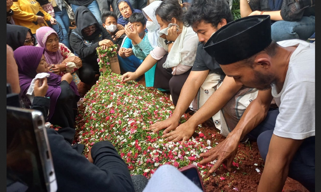 Pemakaman Ki Joko Bodo, Tangis Sang Buah Hati Pecah di Lubang Buaya 