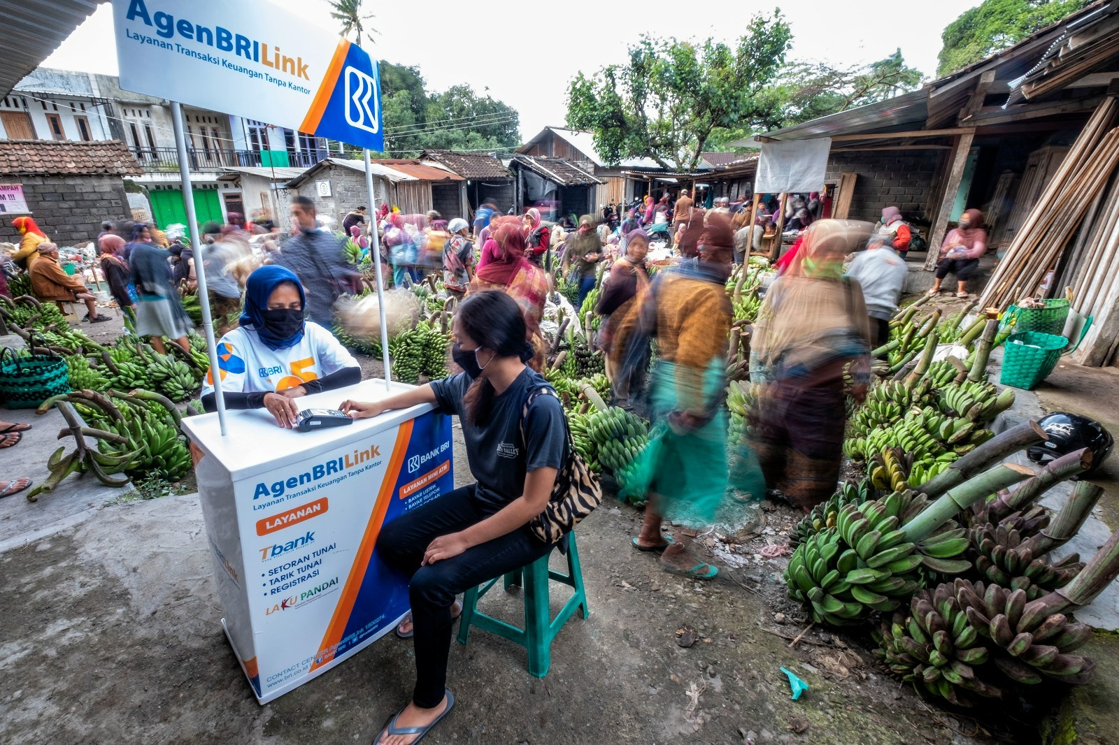 Wanita Asal Tanjung Priuk Ini Beri Bukti Kisah Sukses Jadi AgenBRILink