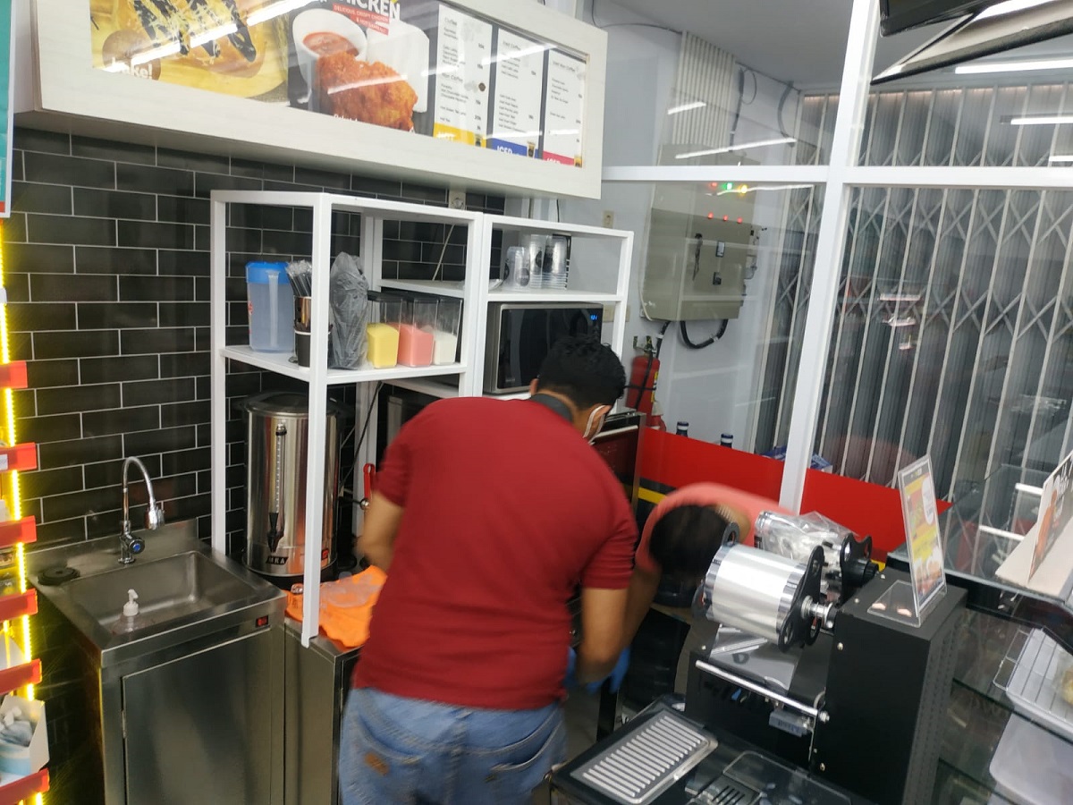 Alfamart Cigandamekar Kuningan Dibobol Maling, Pemiliknya Pejabat Pemda