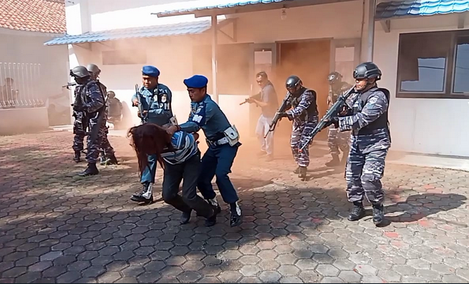 Ketika Teroris Bersenjata Beraksi di Cirebon, Langsung Dilumpuhkan Pasukan Elite TNI AL