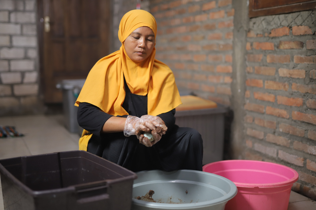 Program Klasterkuhidupku Bikin Usaha Telur Asin Ini Tambah Sukses 