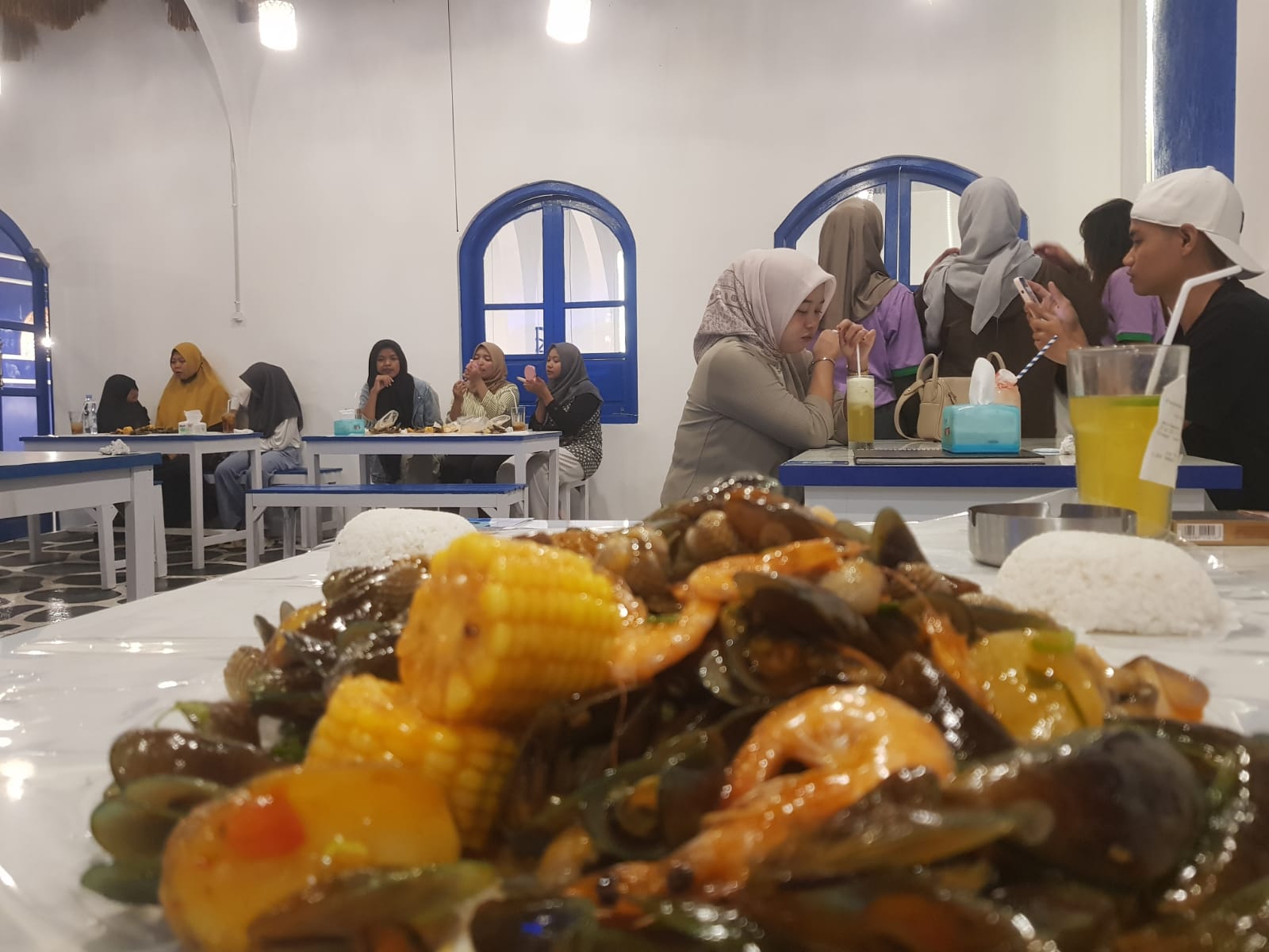 Crab 1818 Berikan Promo Bancakan Spesial Hari Kemerdekan, Cuma Rp 80ribu Gawe Wareg