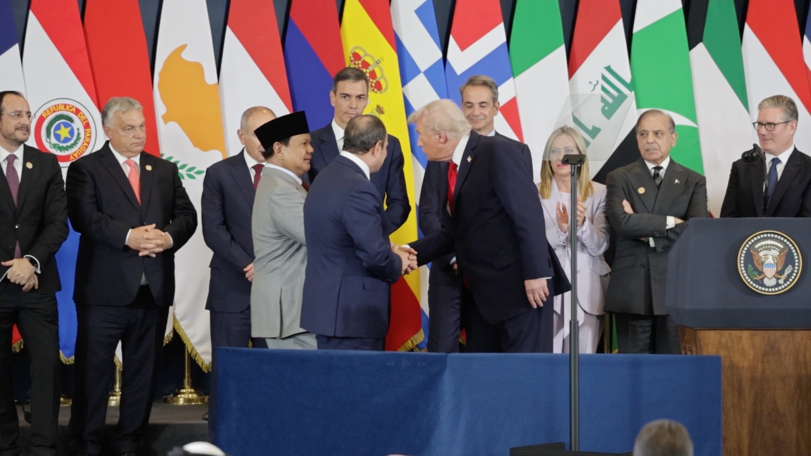 Momen Prabowo Disambut Tepuk Tangan Meriah Pemimpin Dunia saat Disebut Trump di KTT Perdamaian Gaza