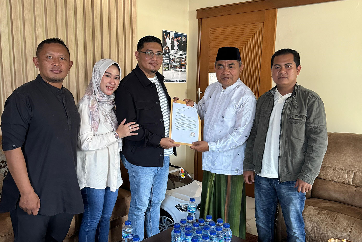 Baligho Sudah Nyebar, Thony Mundur dari Bursa Calon Bupati Kuningan