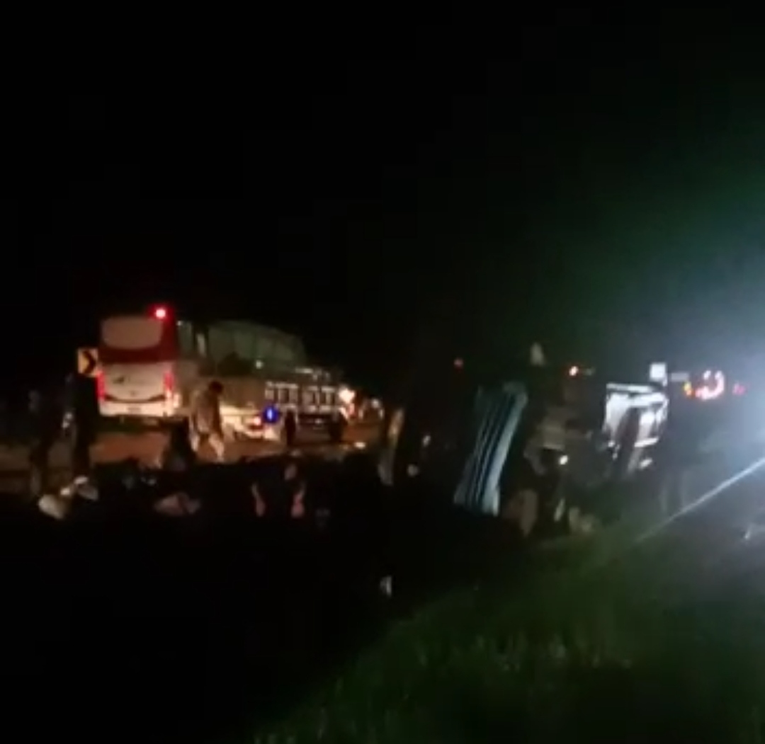 Kecelakaan di Tol Cipali Tadi Malam, Km 147 Majalengka, 2 Bus dan 1 Mobil Pribadi