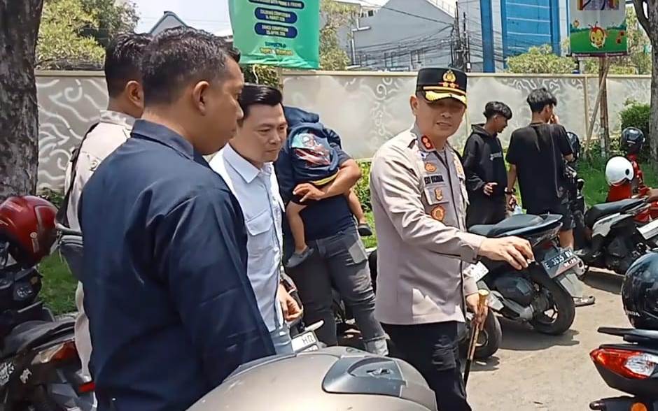 Kapolres Cirebon Kota Turun Langsung Cek Keamanan Grage Mall Jelang Idulfitri